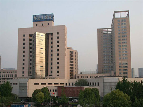 <b>杭州供精用的哪里的精子 杭州试管哪个医院成功率高（杭州哪里做试管成功率</b>